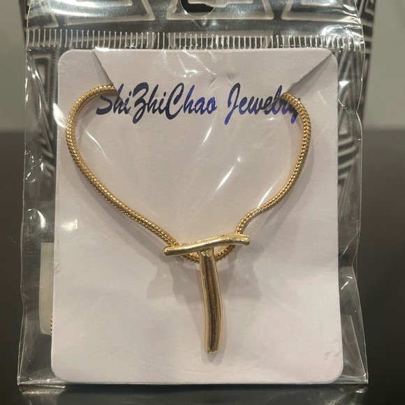 Initial T Gold Necklace - Picture 2 of 4